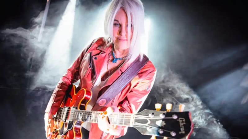 Sarah James - Better Than This [Single]