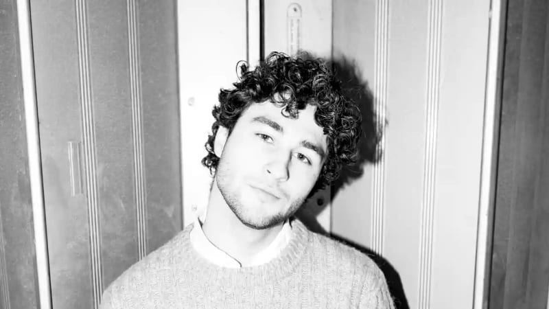 Allix presenta «Motion»: Synth Pop de alto voltaje para renovar tu playlist [Single]