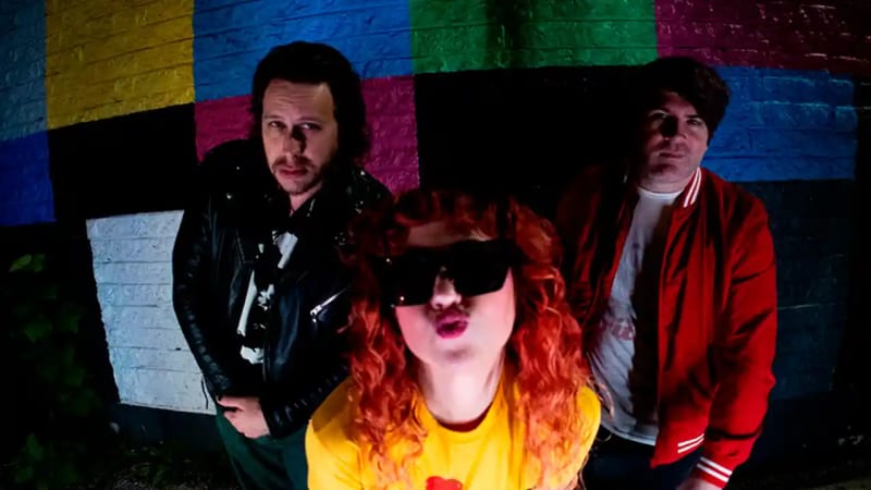 Glass Mansions - Sunsetting [Video]