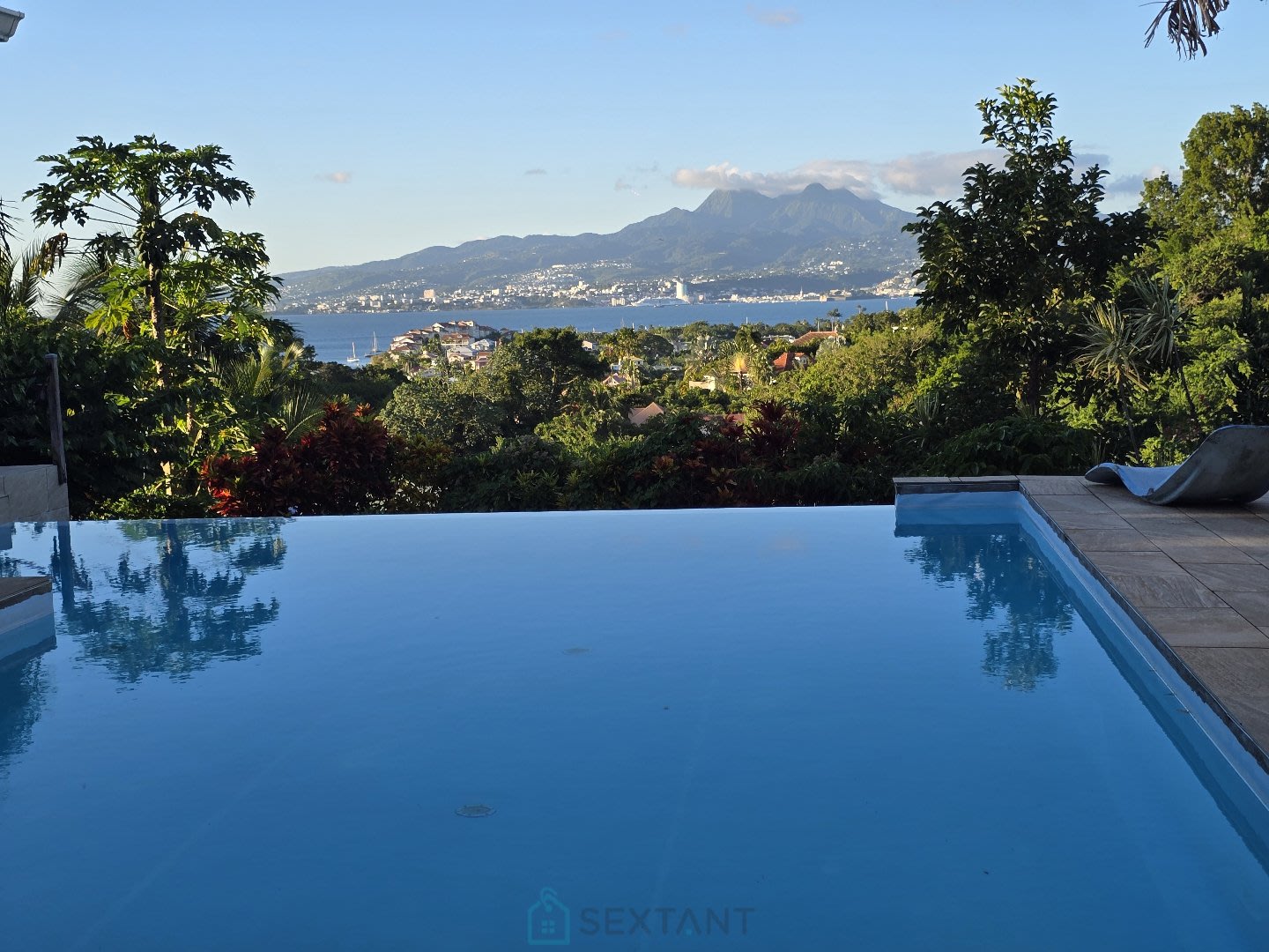 EXCLUSIVITÉ - ENSEMBLE IMMOBILIER D'EXCEPTION - LA WALLON, TROIS-ÎLETS