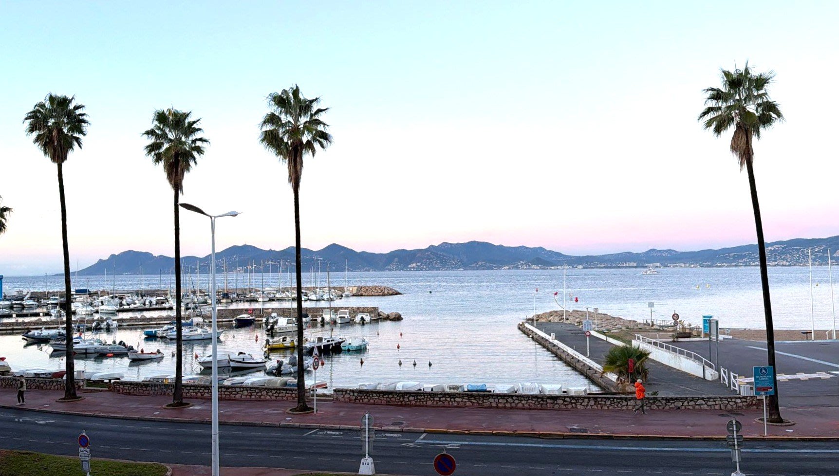 Cannes Croisette Palm Beach - 43sqm apartment with panoramic Sea View