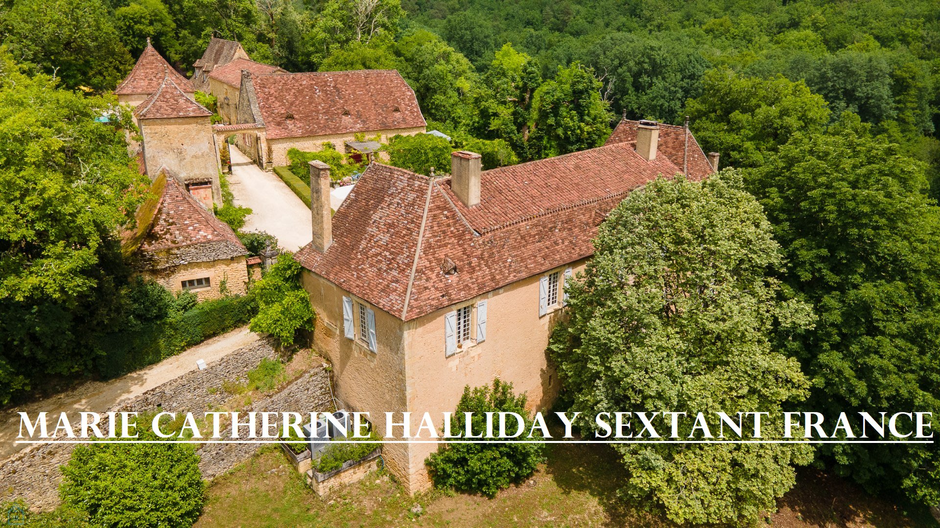 SPECTACULAIRE CHARTREUSE ET SES TROIS MAISONS DE TOUTE BEAUTE !