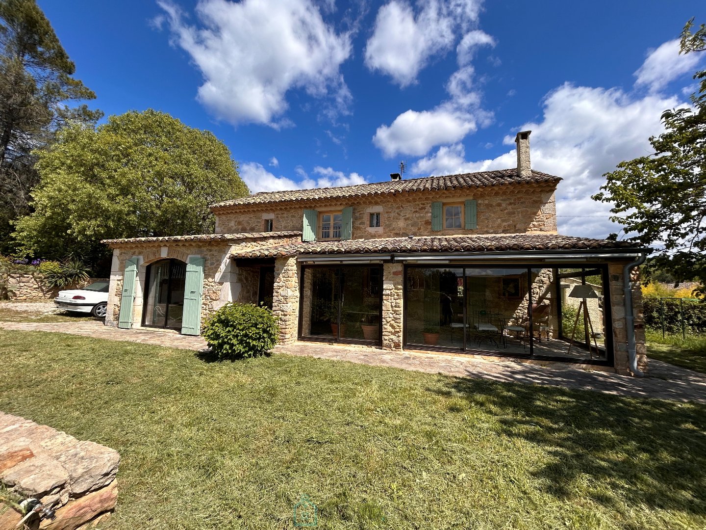 Stone house - Goudargues
