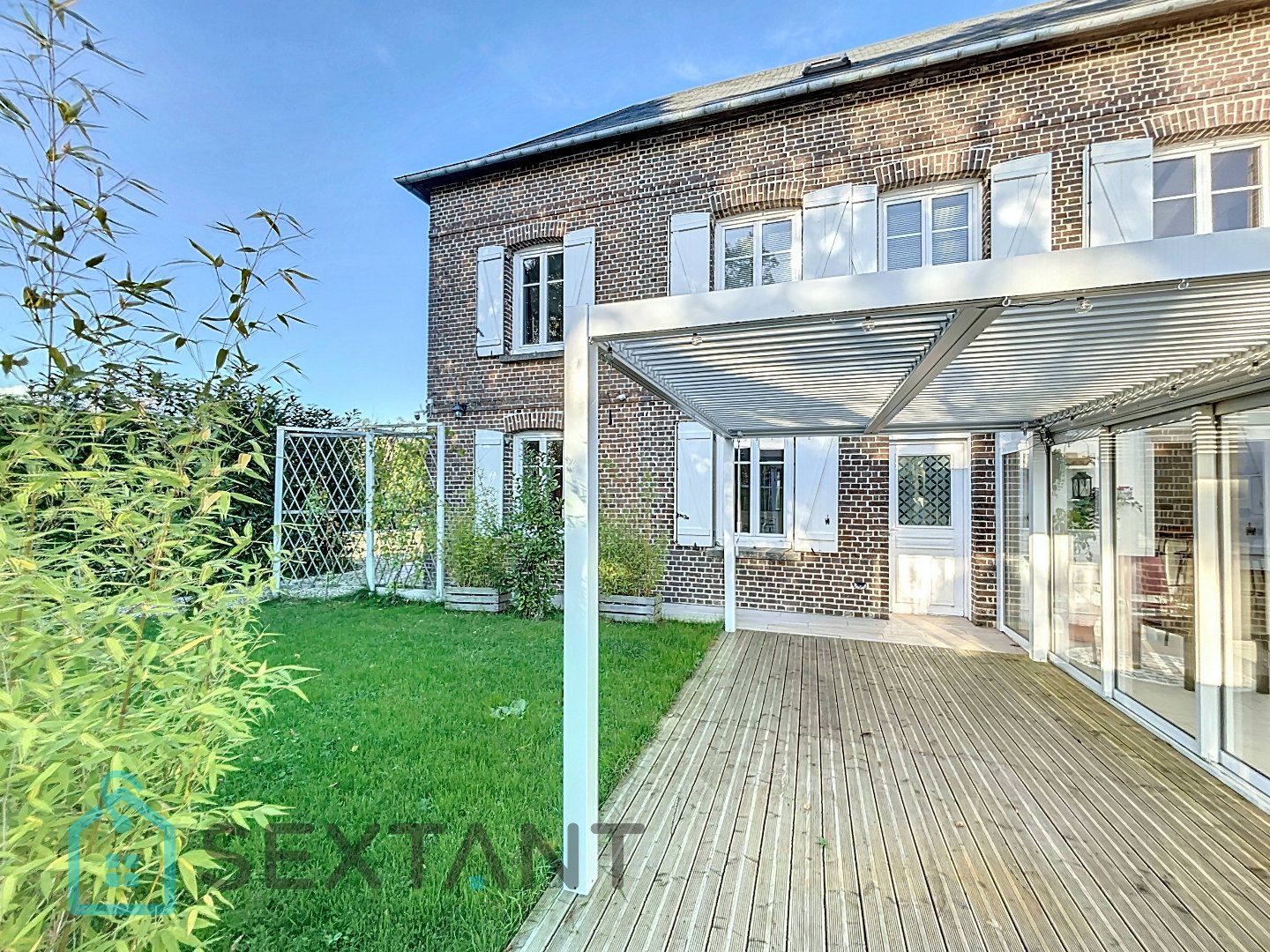 Belle maison fin 19e de 180 m2 sur un terrain de 1370 m2