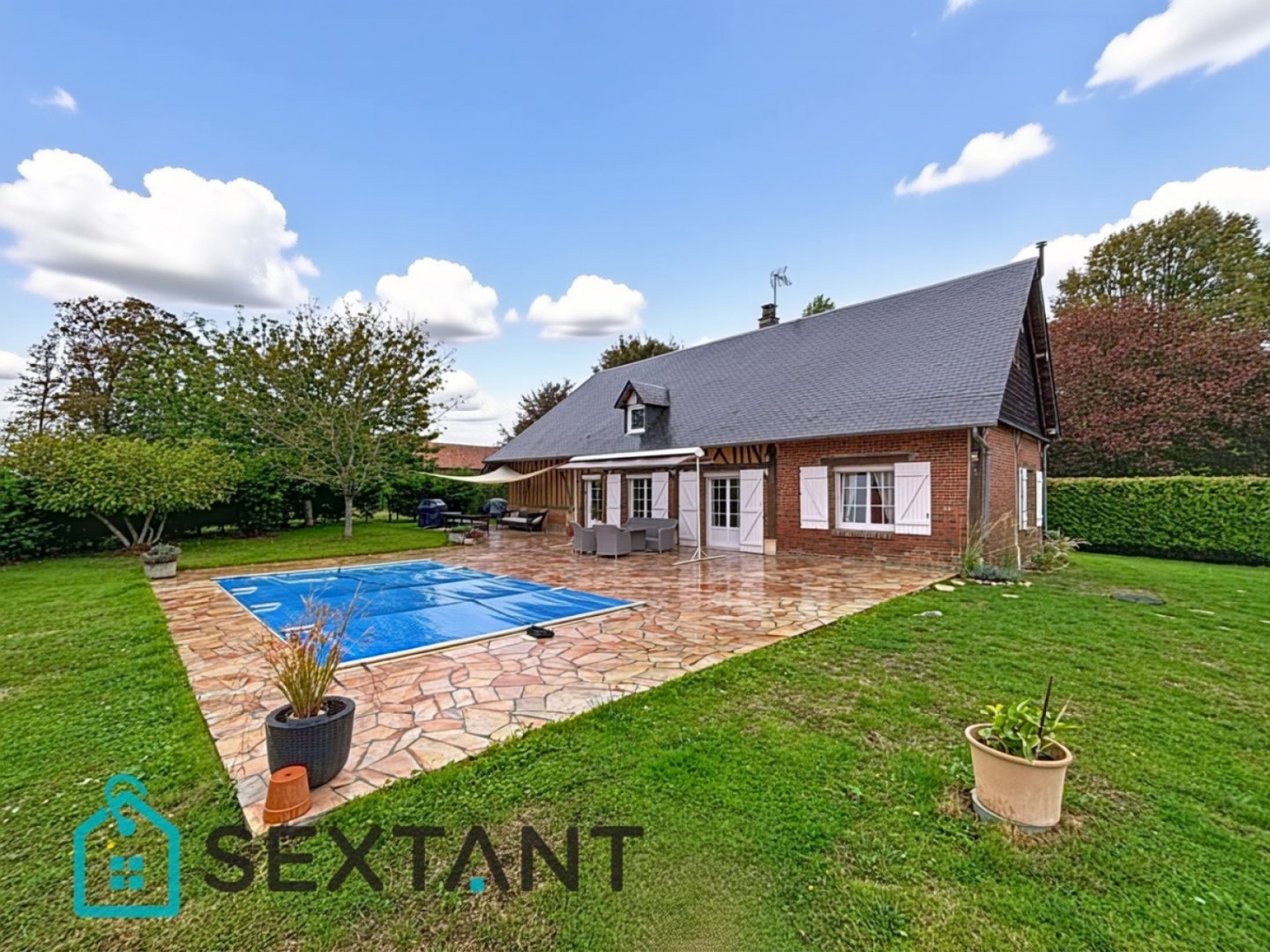 Norman house with swimming pool