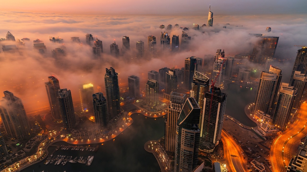 Dubai's Short-Term Rental Boom: A Golden Opportunity  for Investors