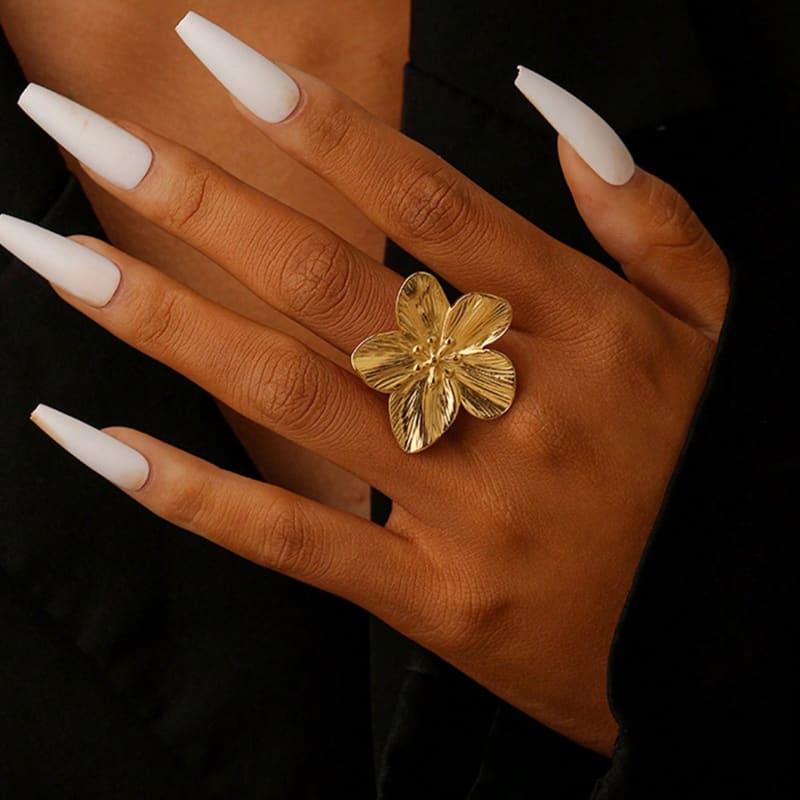 Bague avec fleur