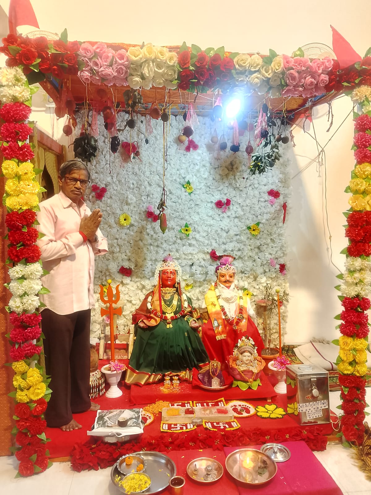 नाशिकहून कानुबाई मातेचे मुडावद (कपिलेश्वर) तापी संगम तीर्थावर प्रस्थान.