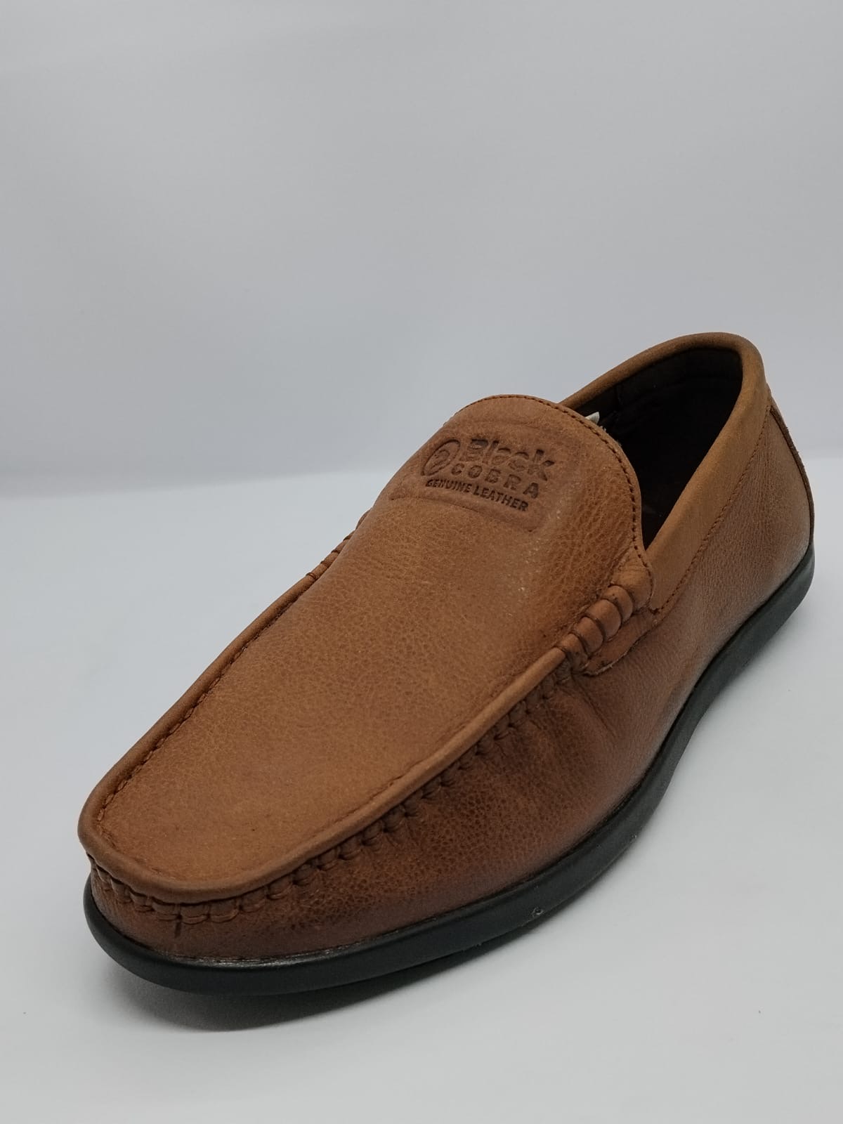 Black Cobra Plain Driving Moccasin