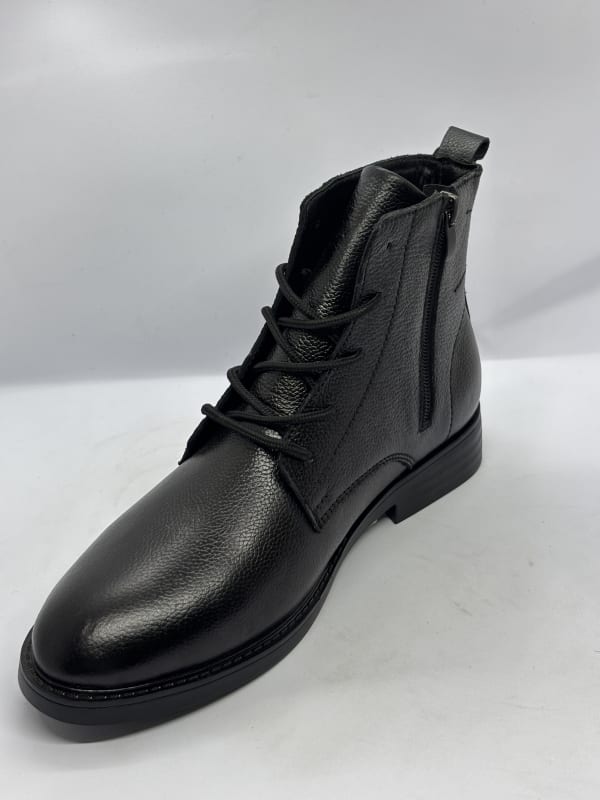 Chain Boot