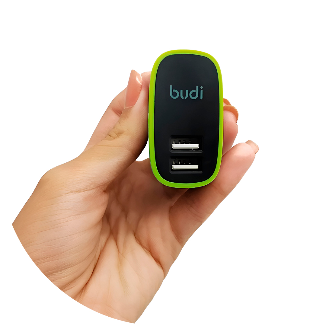 Design compacto do Carregador Budi 2 USB