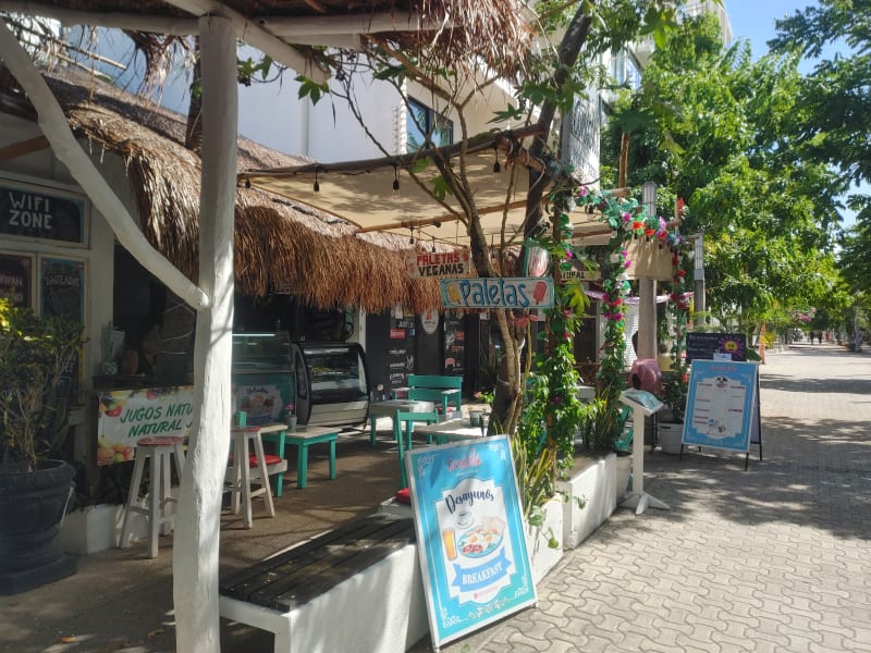 A favourite local brunch spot in Playa