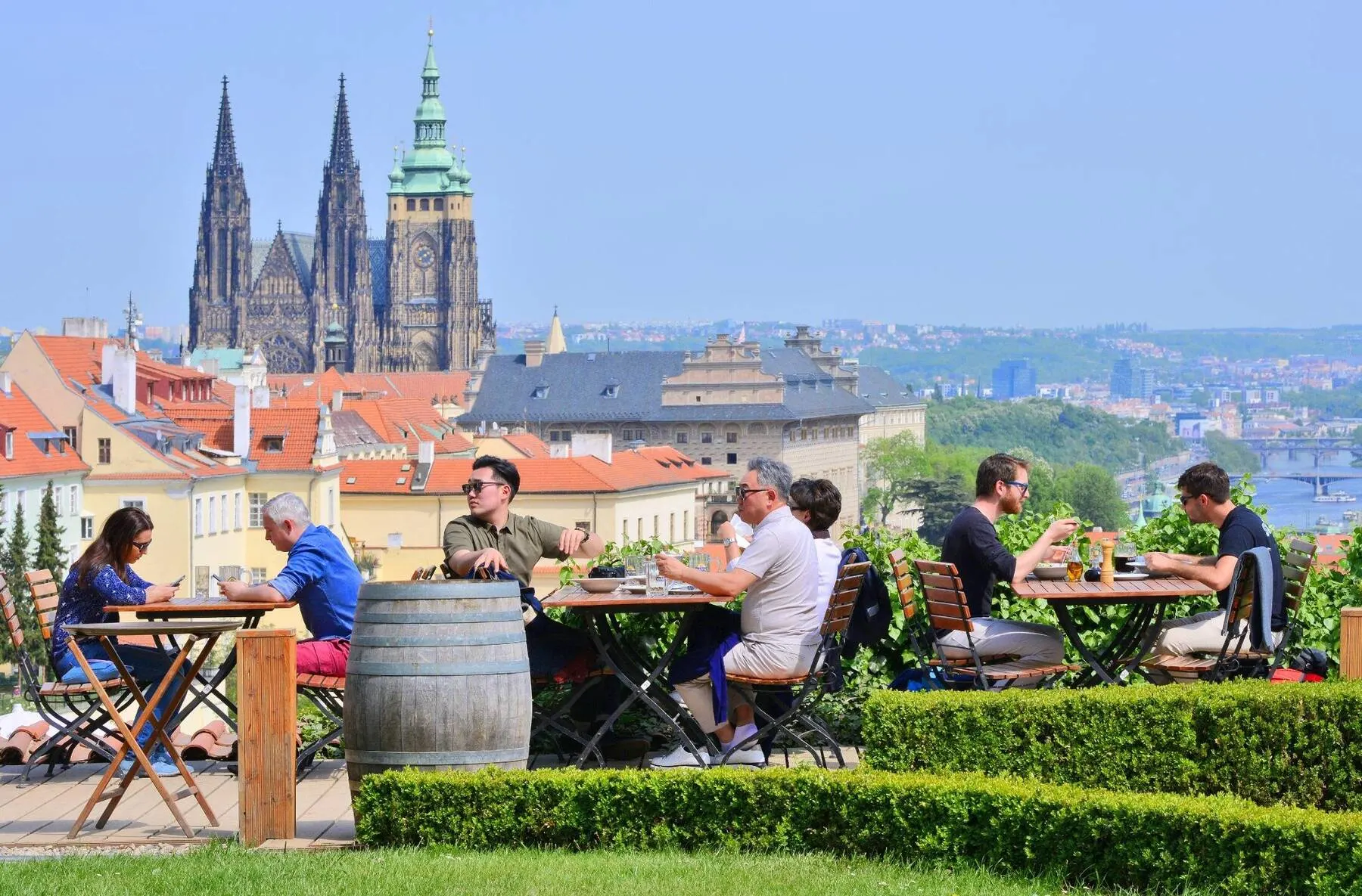 Beer garden en Praga