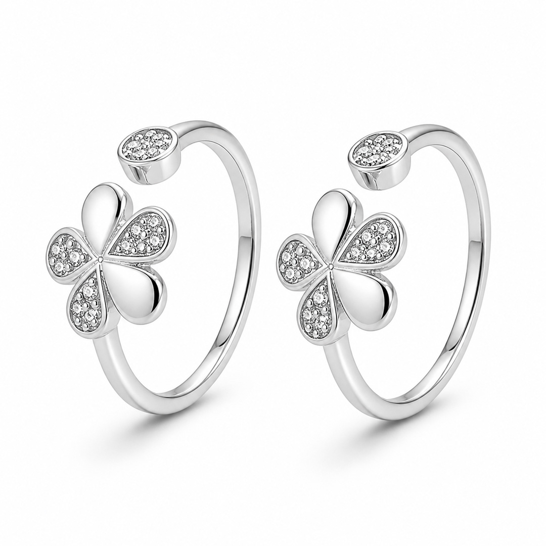 Lucky Clover — flower open silver ring
