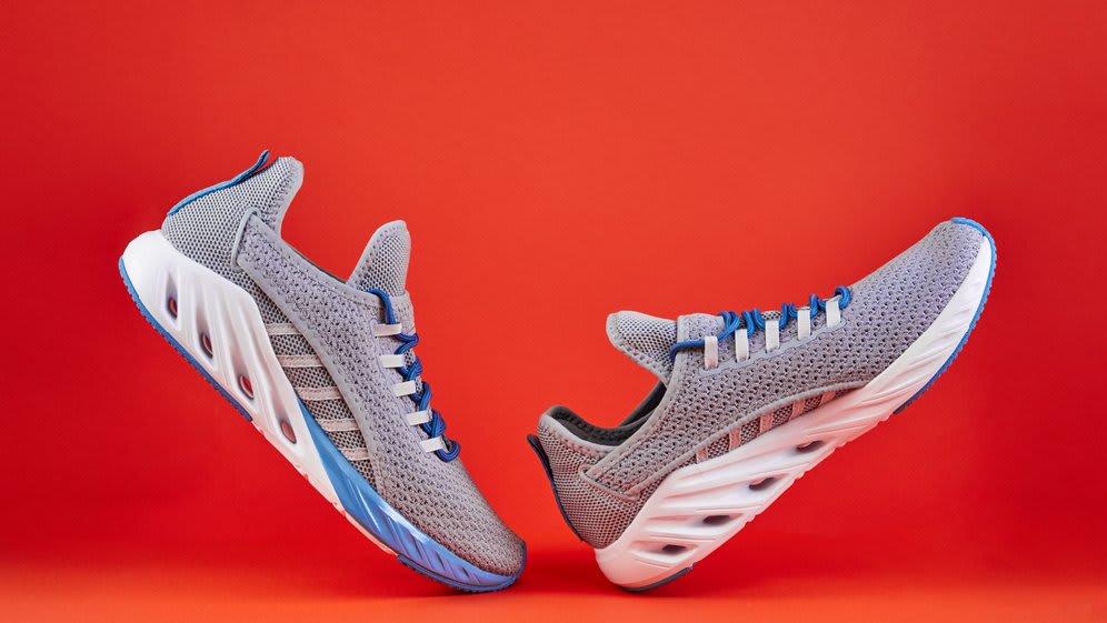Athletic footwear