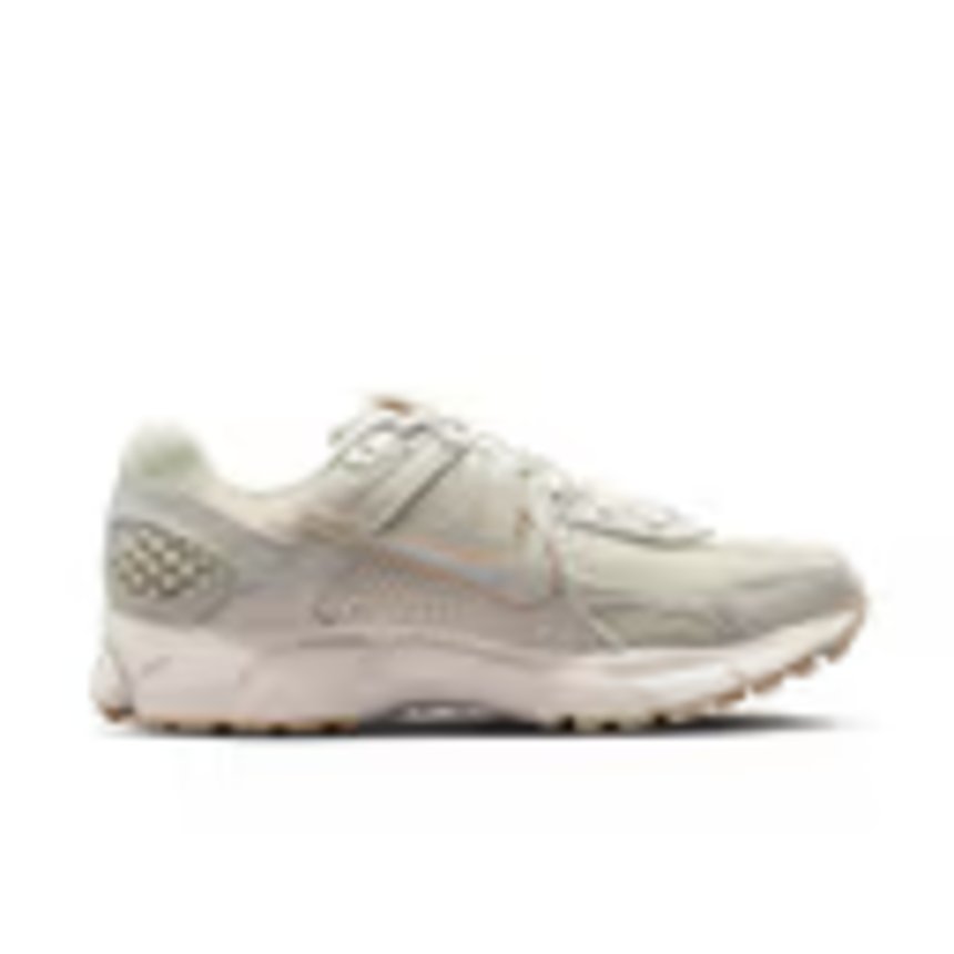 Nike Vomero view 2
