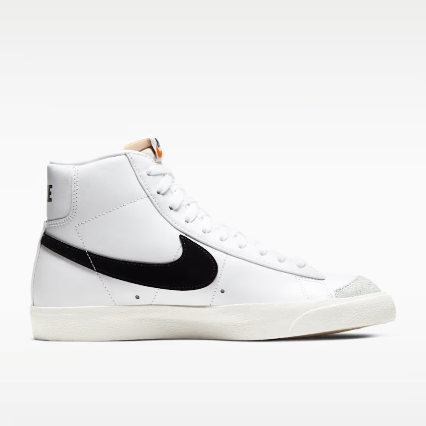 Nike SB Zoom Blazer Mid view 2