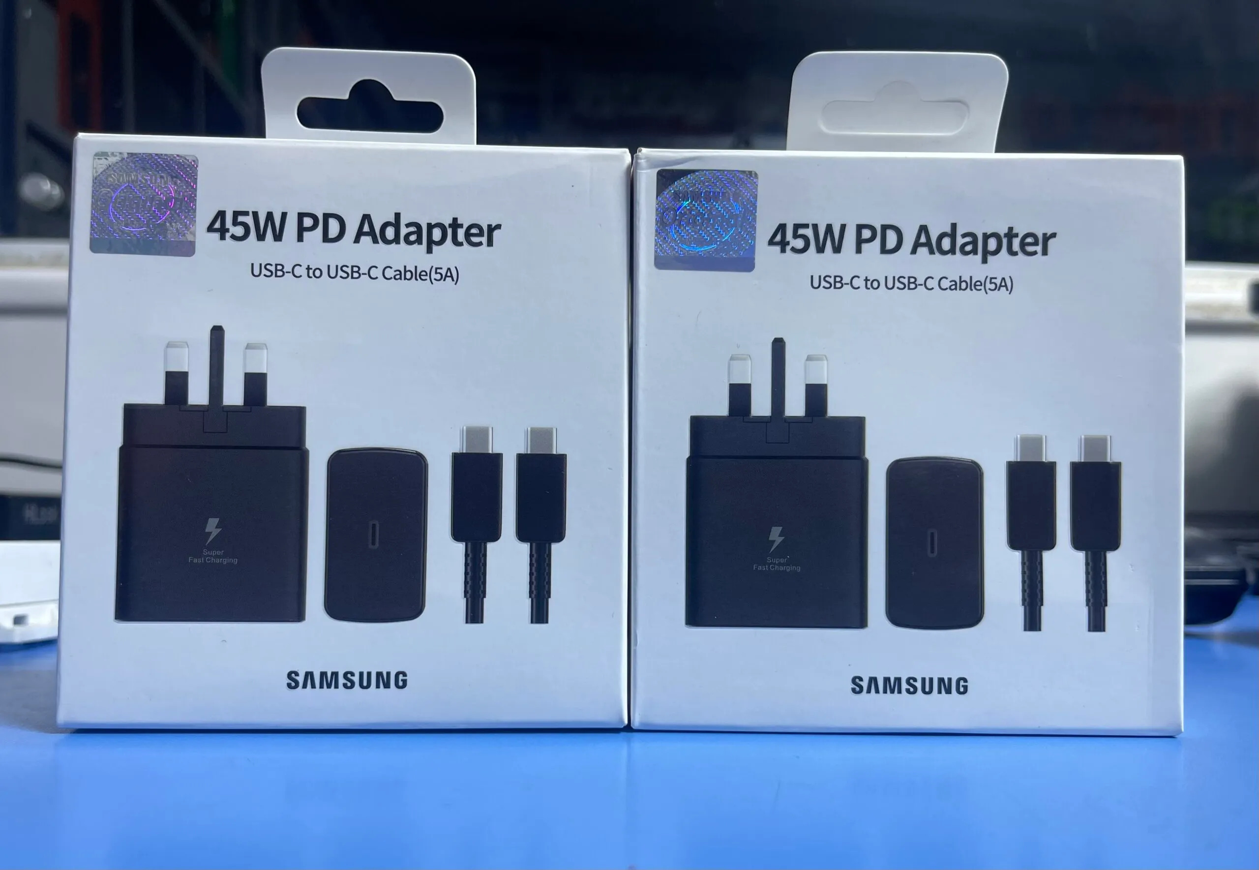 Samsung Travel Adapter 45W Type C - New - main view 2