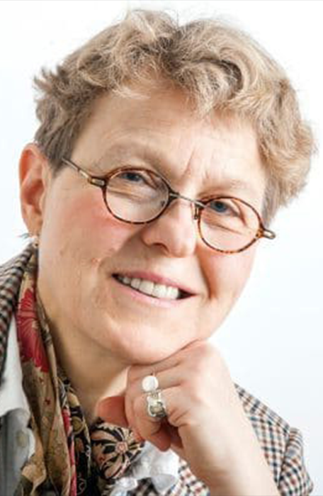 Dr. Vera Tarman