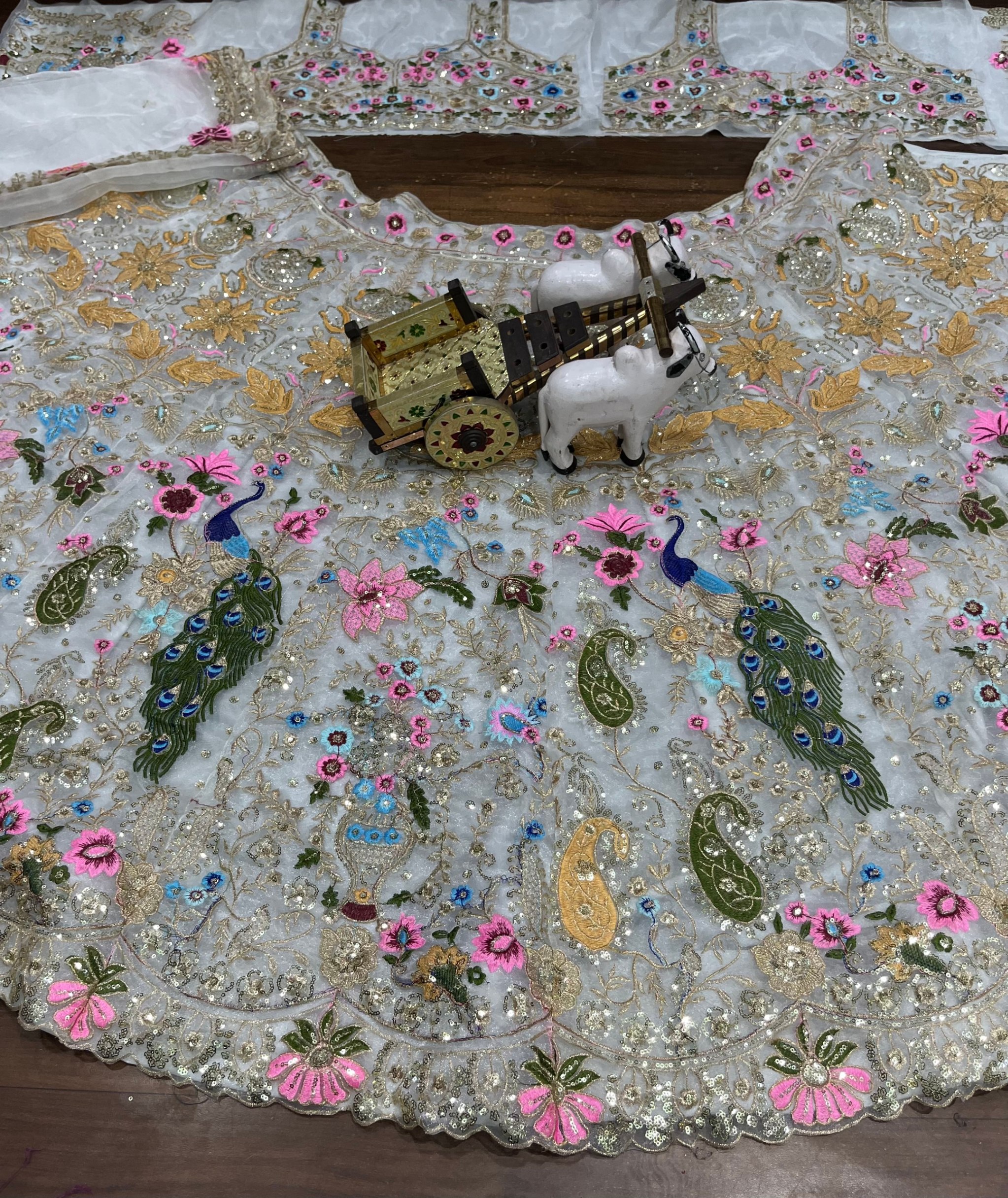 Ivory Heavy Organza Silk Sequin Embroidered Lehenga Set — photo 8