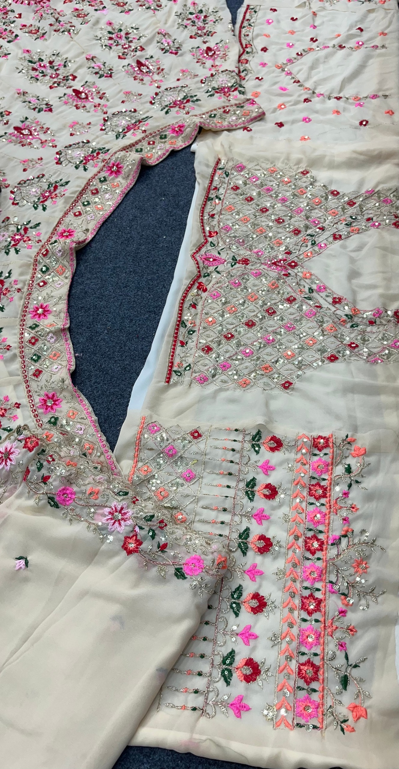 Ivory Floral Embroidered Lehenga Set — photo 6