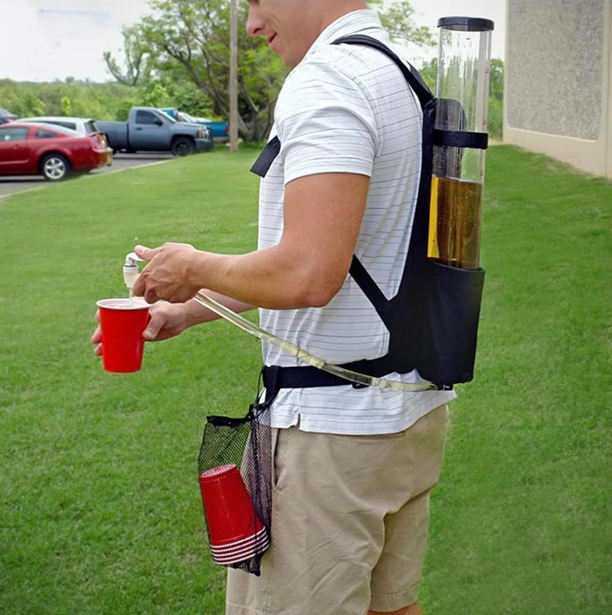 Beer Tower Dispenser with Backpack & Sidebag - Single 3L — view 3