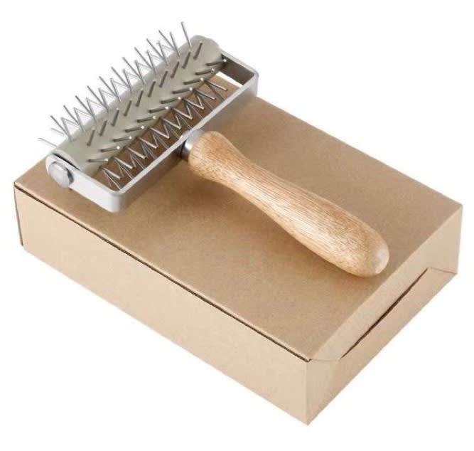 Wooden Handle SS Pizza Docker — view 7