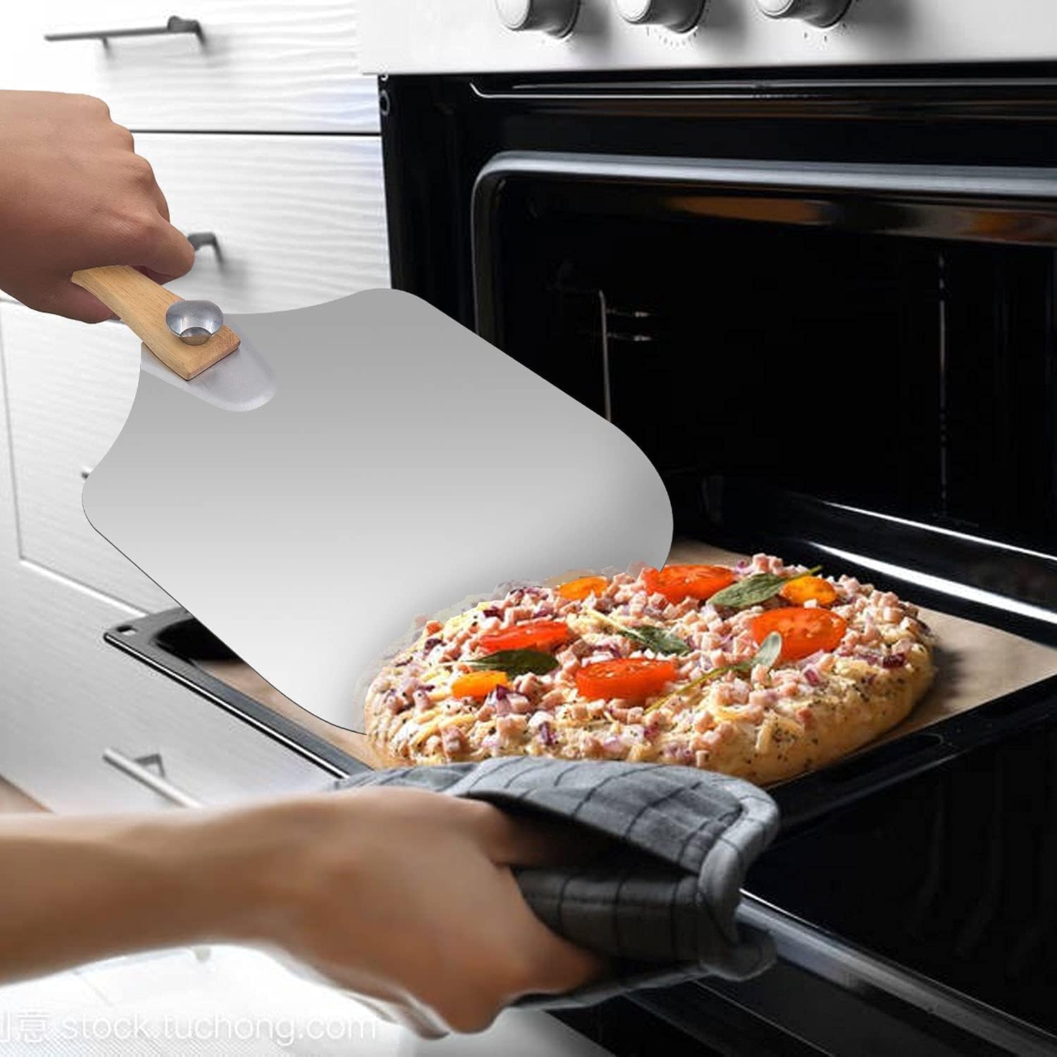 Wooden Flat Foldable + Curved Handle SS Pizza Lifter 36x31cm — view 3