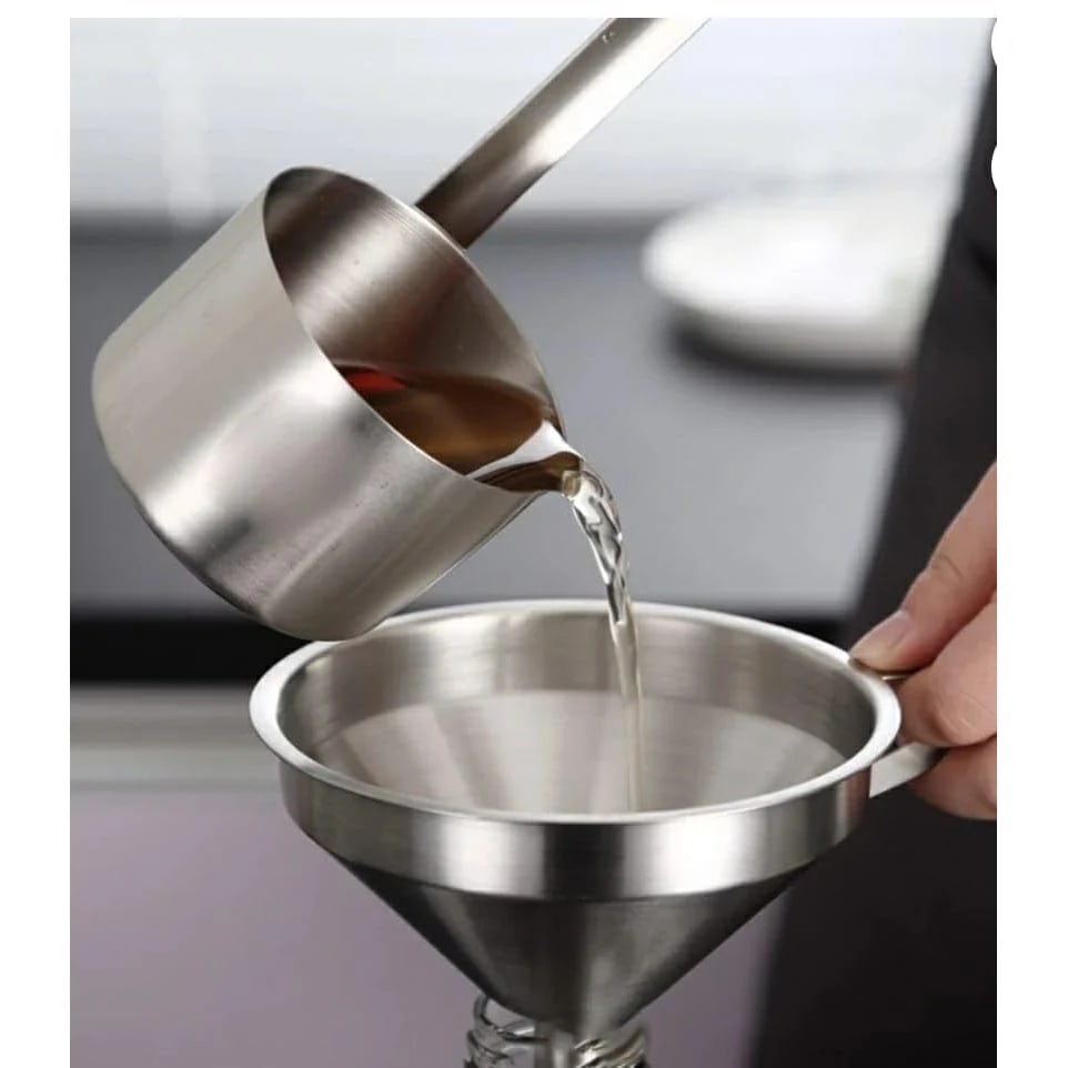 SS Cylindrical Shaped Flat Bottom Oil/Milk Laddle — view 3