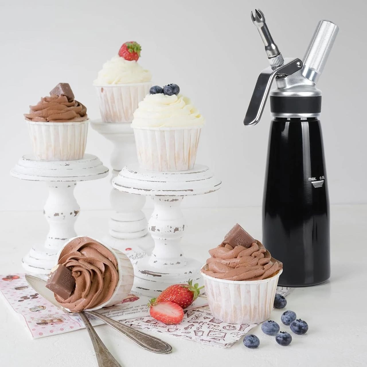 Premium Cream Whipper - Black — view 9
