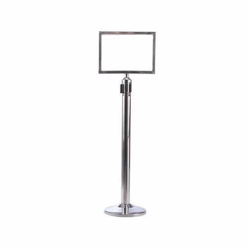 Premium Horizontal A4 Size Display Boards - Attachments on Queue Managers — view 9