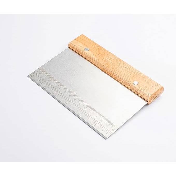 Wooden Handle Dough Scrapper with Markings 15cm