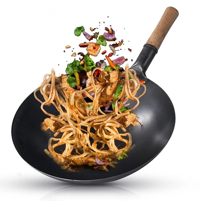 Wooden Handle Iron Wok — view 3