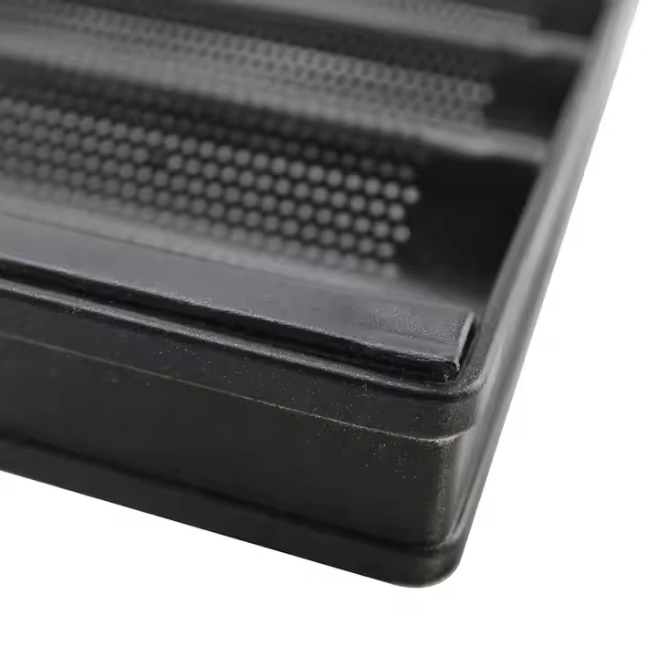 Teflon Coated Aluminium French Loaf Tray - Black — view 5