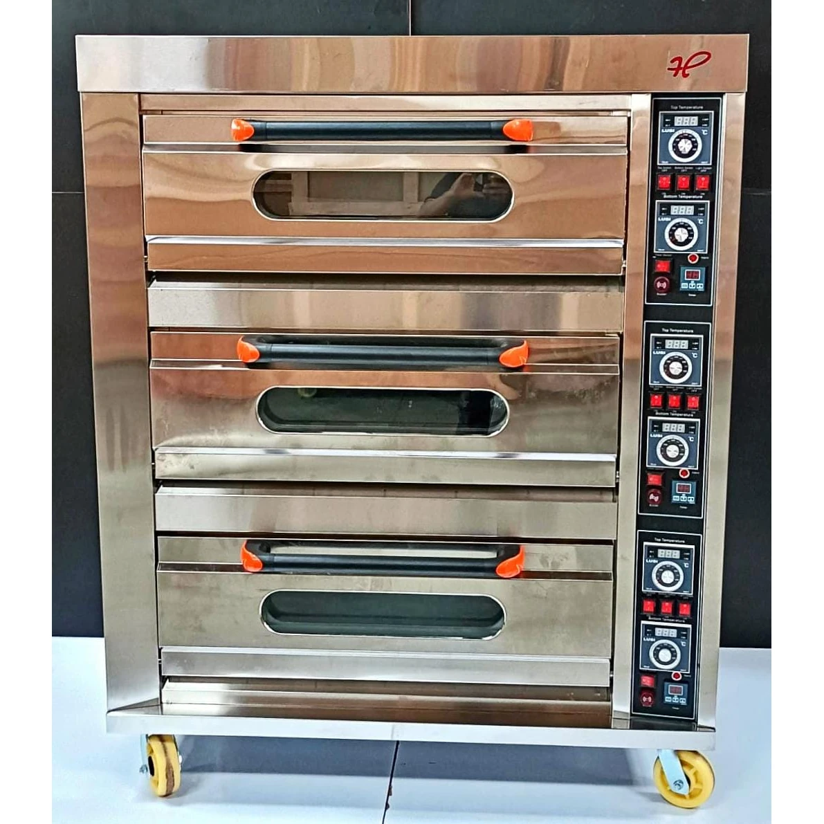 Electric Pizza Oven 3 Deck 6 Tray without Stone - 3D6T — view 4