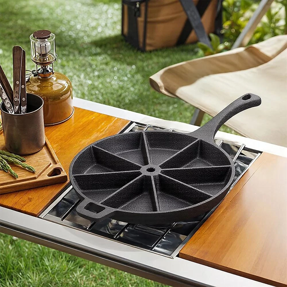 Cast Iron Pan with 8 Pizza Type Slice in Single Pc Boc Packing — view 4