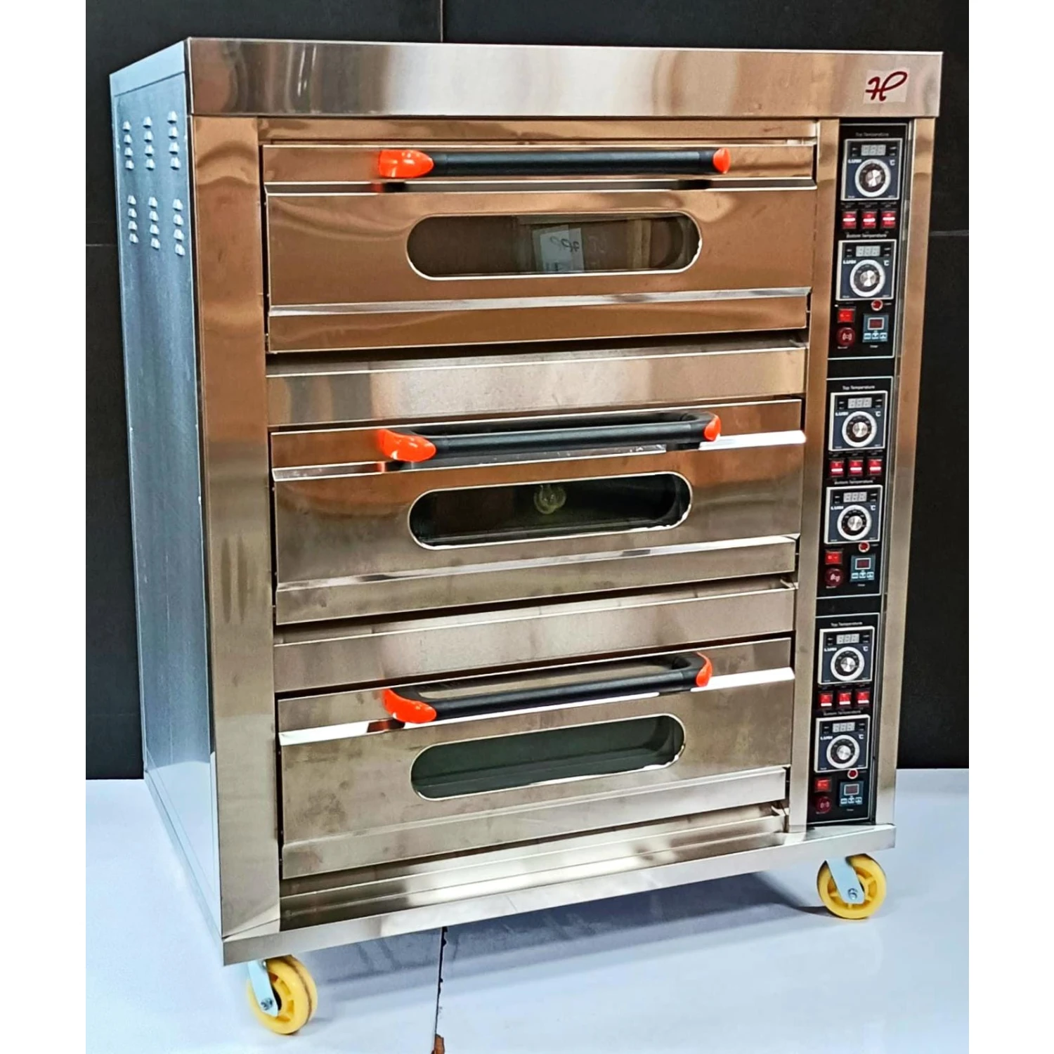 Electric Pizza Oven 3 Deck 6 Tray with 6 Stone - 3D6T (Stone Size: 17x25 inch.) — view 5