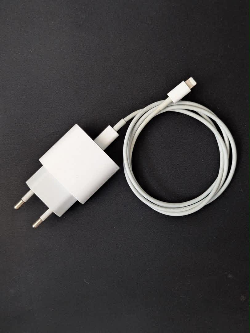 Chargeur rapide très efficace protecteur et puissant Original Type C et Lightning et plein d’autres