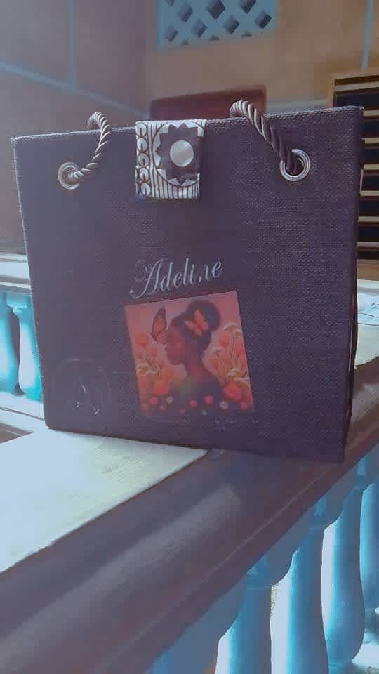 Sac Cabas personnalisé ; Sac Canevas ; Sacoche en perles ; Baya 