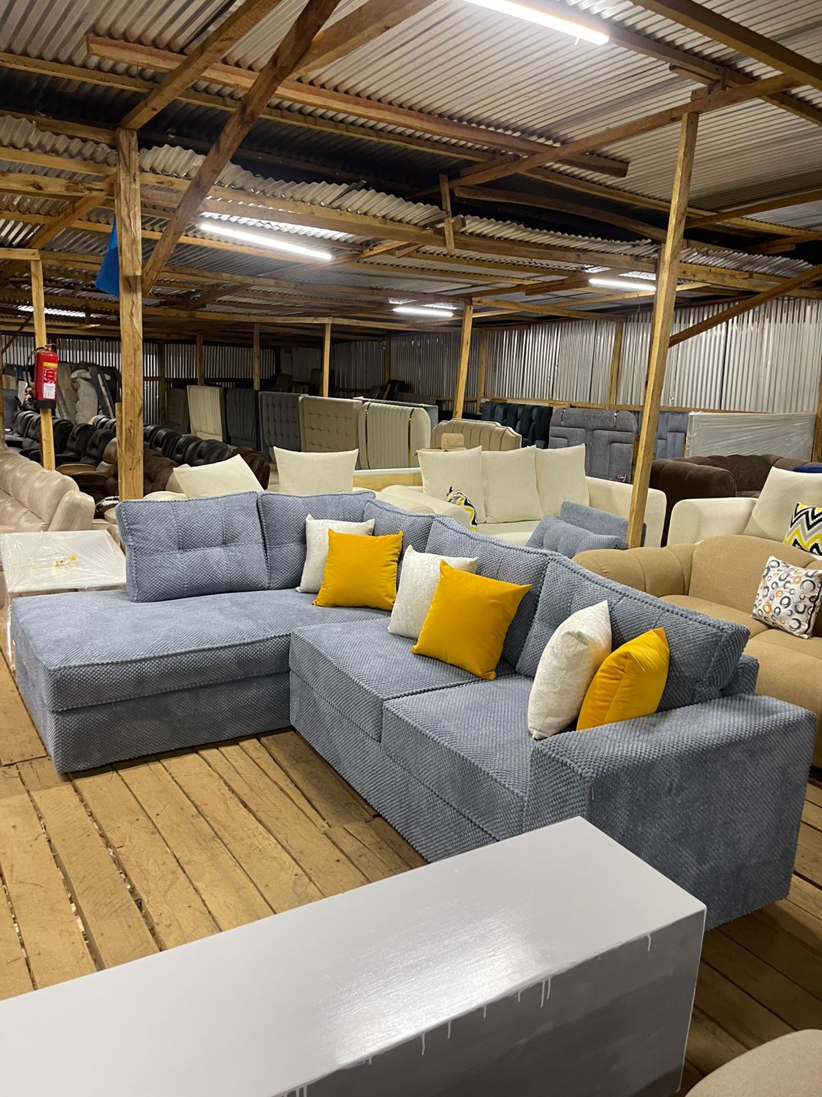 6seater Lseat with burble fabric 