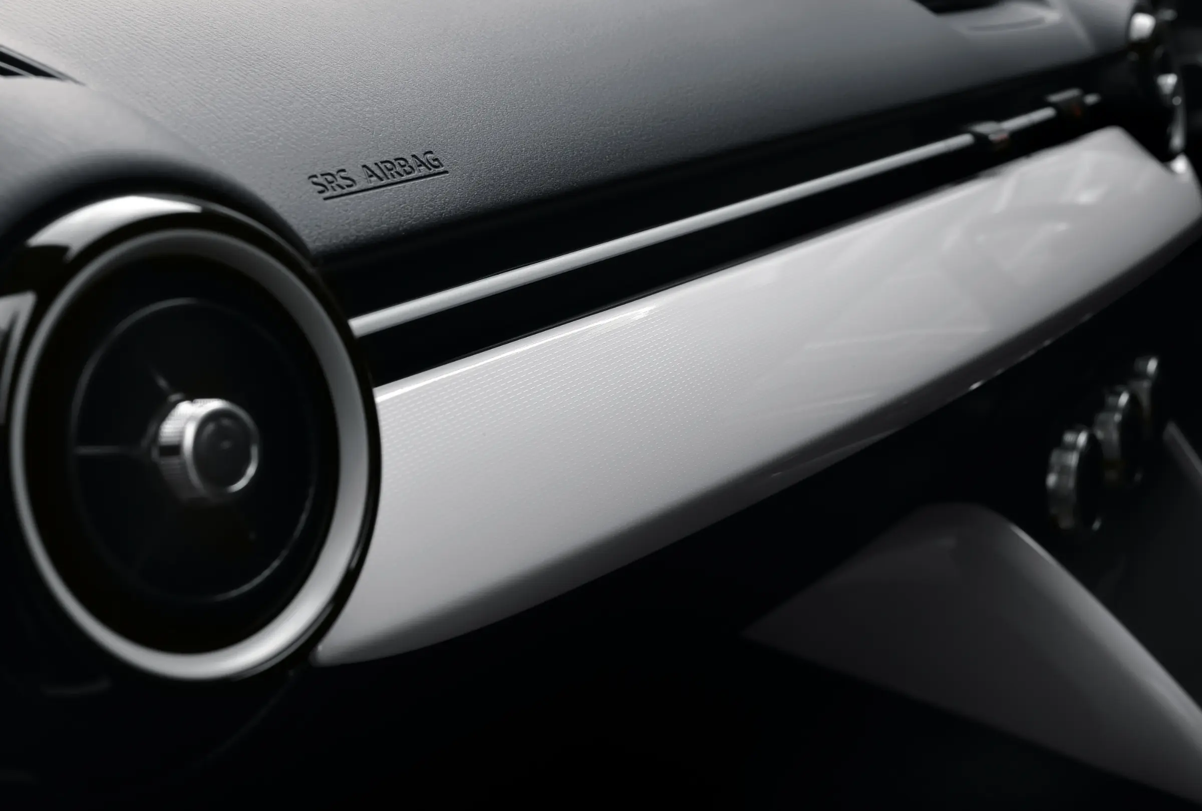 Mazda2 HB Gallery 10