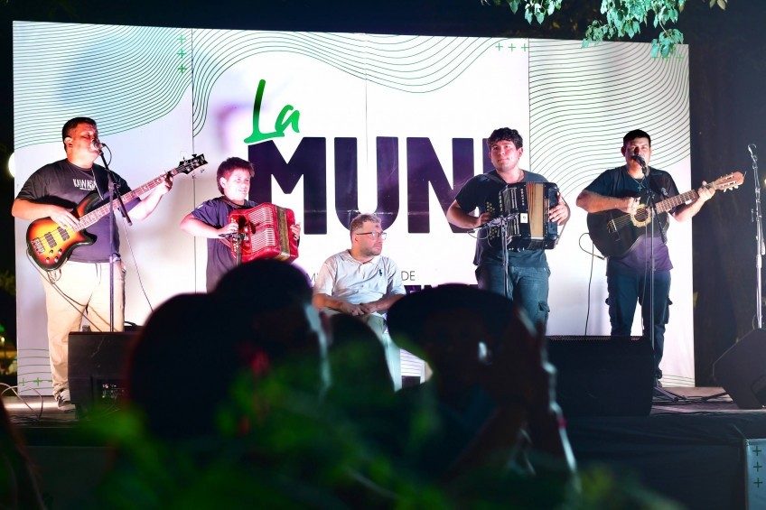 Gran festival cultural este mes con artistas locales y regionales