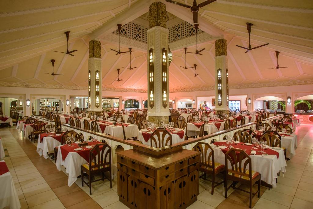 Sarova Whitesands Beach Resort & Spa, Mombasa gallery 5