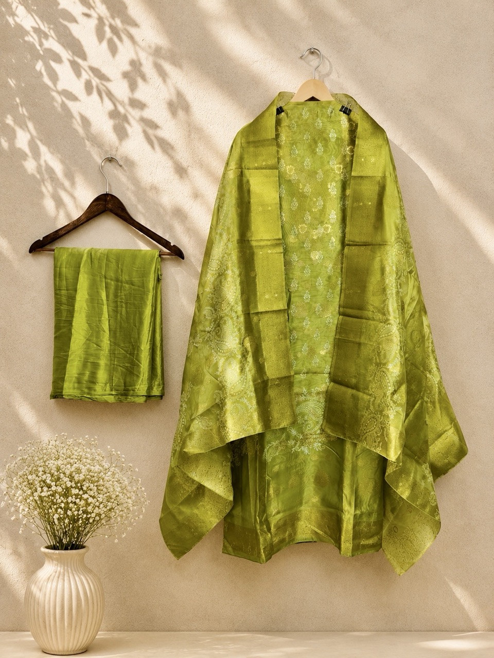 Lime Green Jacquard  Unstitched  3-Piece Suit Set IM0017