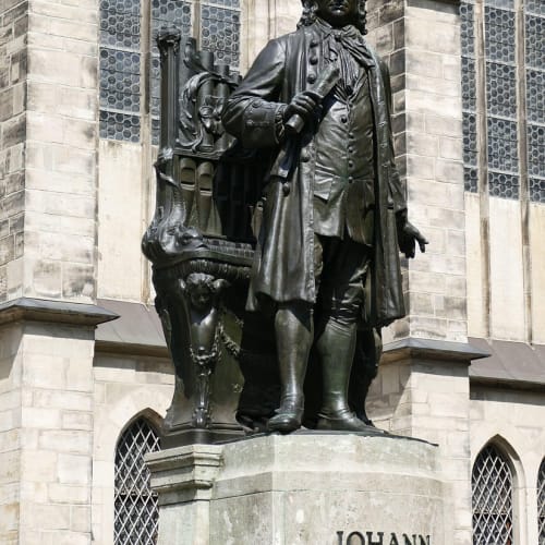 Ludwig van Beethoven'ın portresi, sağır olmasına rağmen müzik dehasını temsil ediyor.