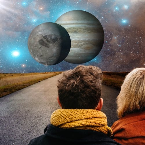 Evrenin genişlemesini gösteren bir görsel, Big Bang teorisinin temelini oluşturmaktadır.