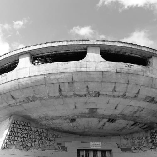 UFO gözlemlerinin en sık görüldüğü yerleri gösteren dünya haritası.