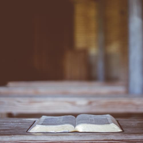 Aura renkleri ve anlamlarını gösteren bir görsel