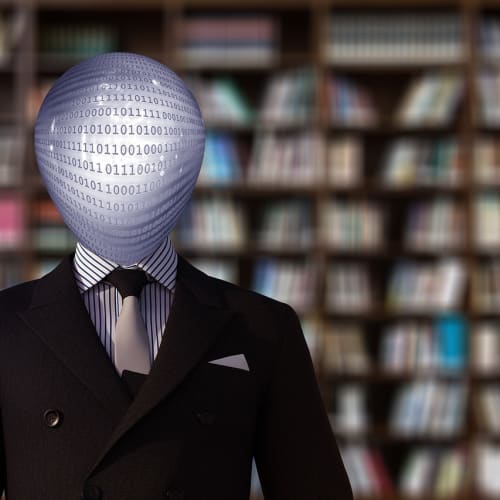 Çeşitli renklerde parlayan bir aura görseli, insan enerjisinin görünürleştirilmesini temsil ediyor.