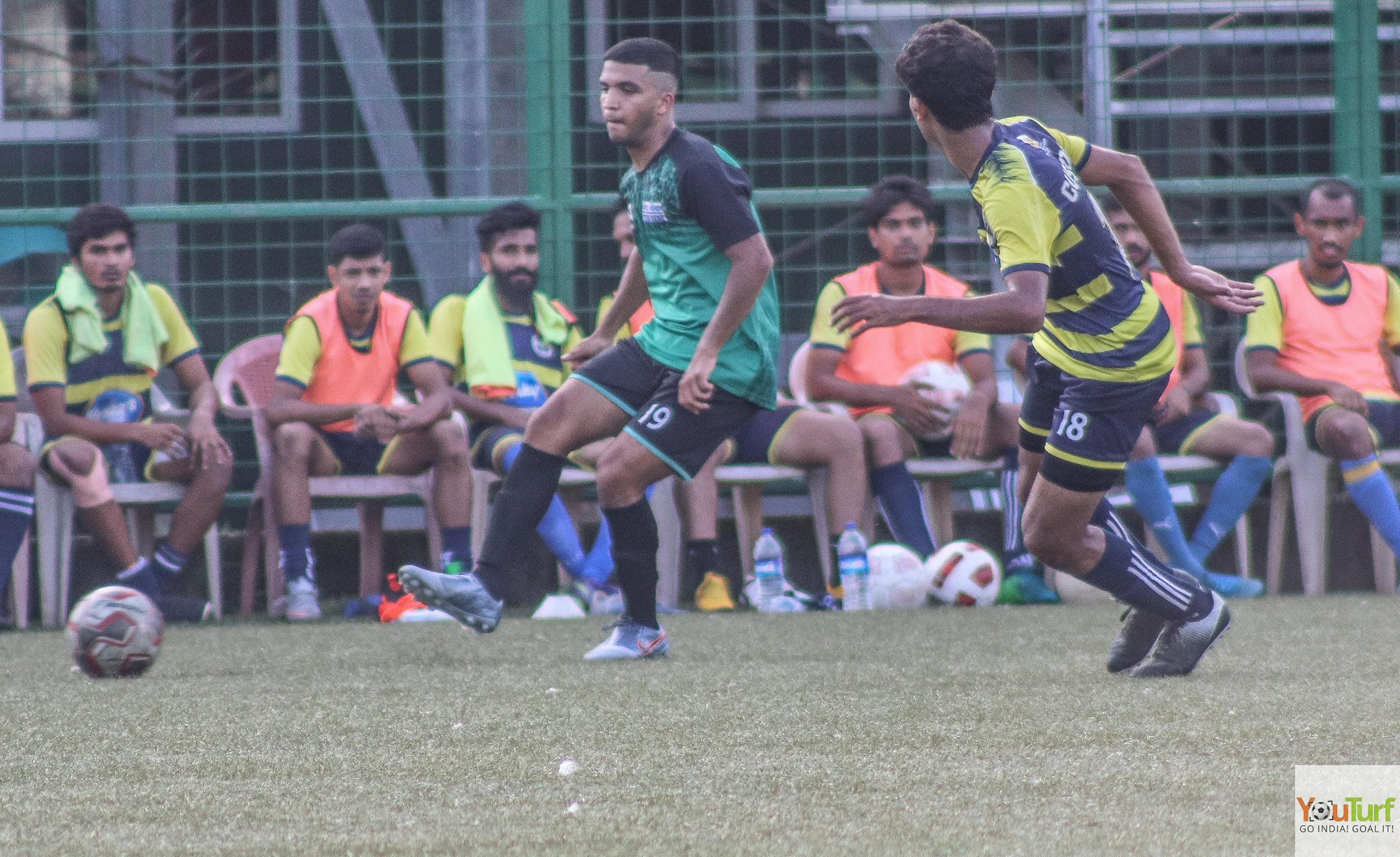 Sid behind the scenes